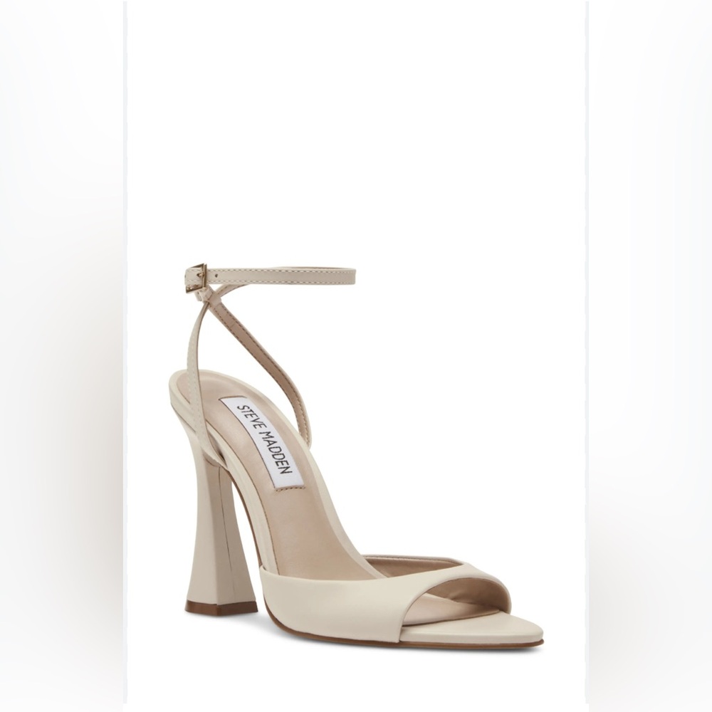 Steve Madden Beki Ankle Strap Heels in Bone Leather - Size 6.5